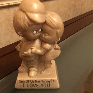 Boy and girl statue